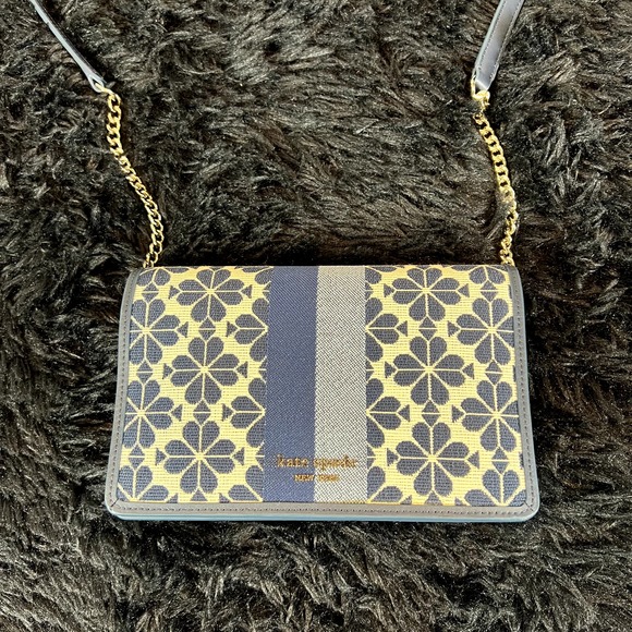 kate spade new york small hand bag with chain strap - Picture 3 of 9